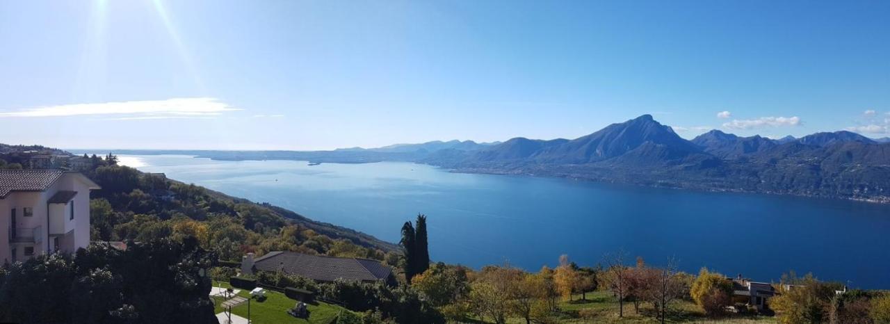 Beb Da Paolo Con Vista Lago San Zeno di Montagna Exterior photo
